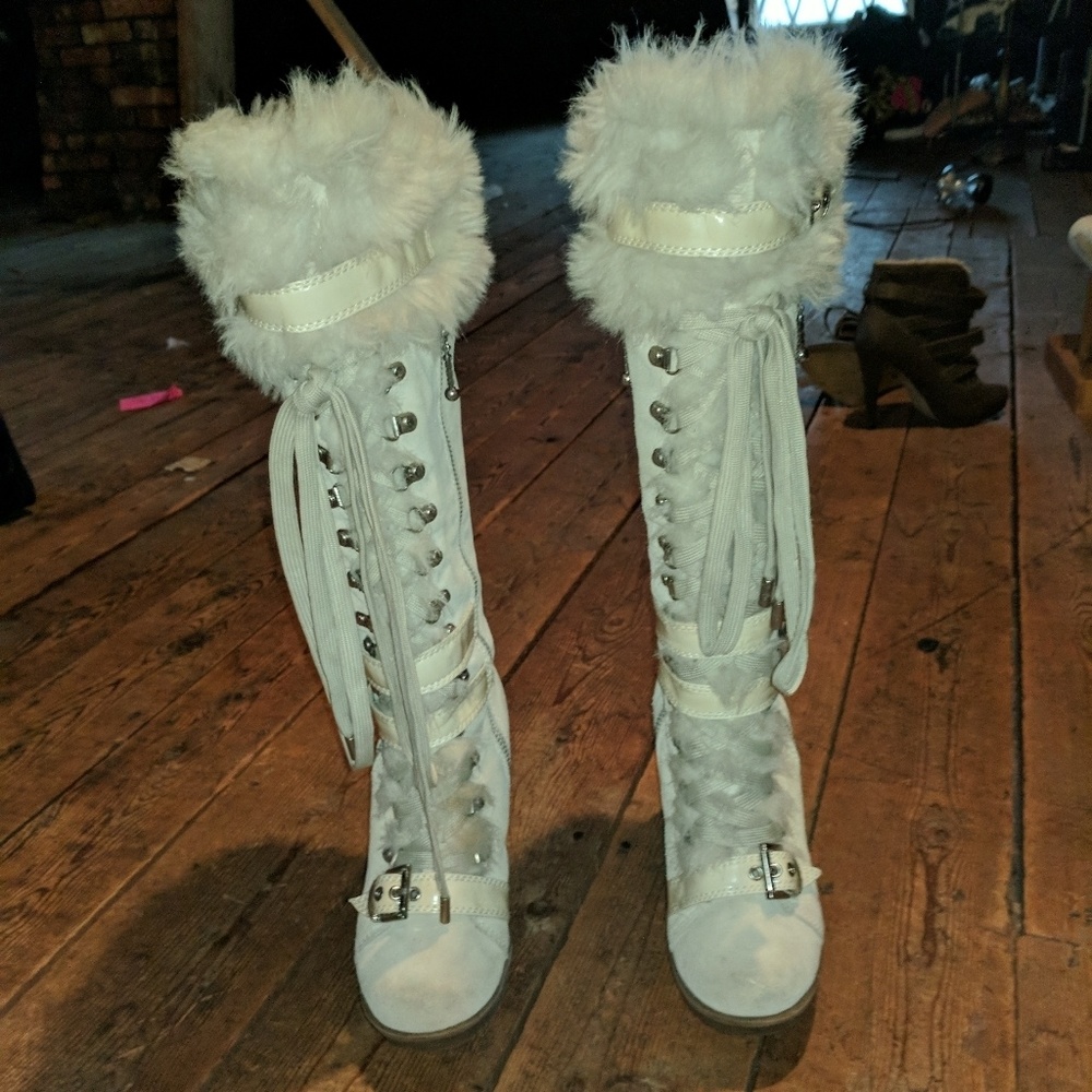 Winter boots